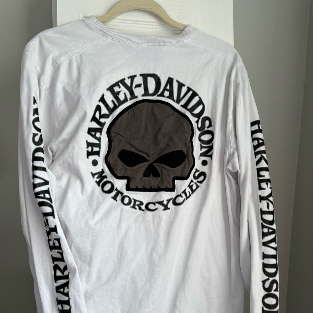 Harley-Davidson White and Black Graphic Long Sleeve - Picture 5 of 10